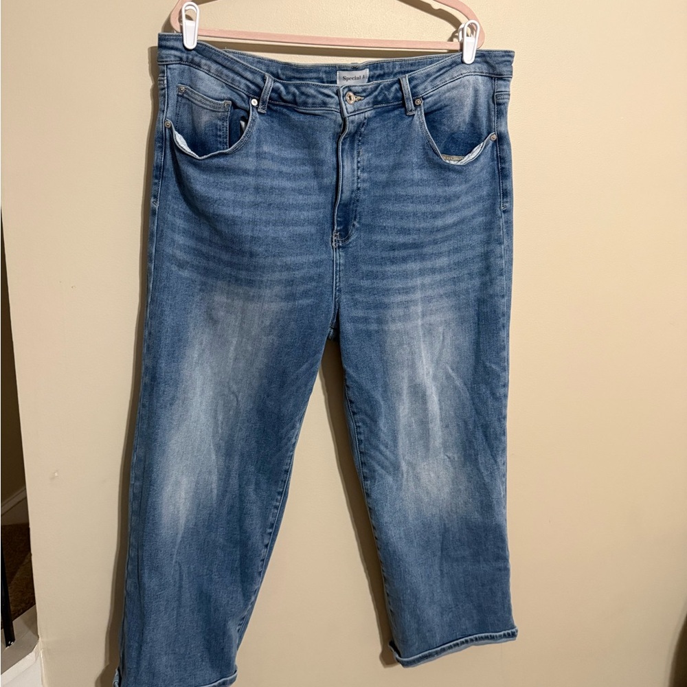 Relaxed Fit Special A Jeans